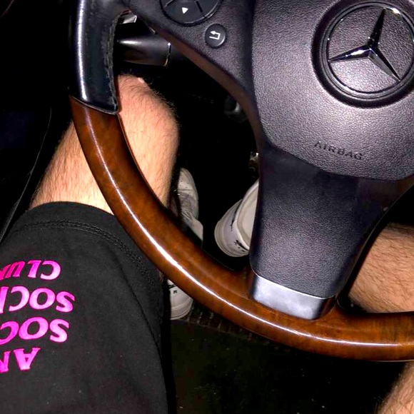 Meet your Posher, Robert - Picture 1 of 1